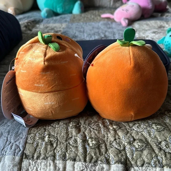 Squishmallow Winston the owl in carrot hoodie & Caroleena the carrot, 5”, NWTs - Picture 3 of 5